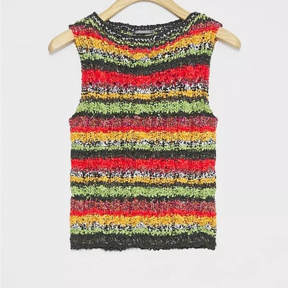 Anthropologie Sweater Vest NWT Made in Italy! A must for your fall wardrobe - Picture 8 of 9